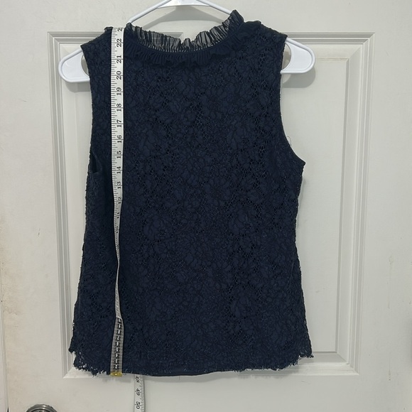 J. Crew Lace Ruffle Neck sleeveless Blouse size medium navy blue top - Picture 5 of 6